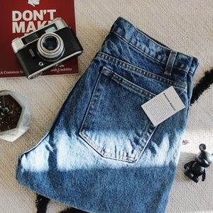 High-Waist Jean